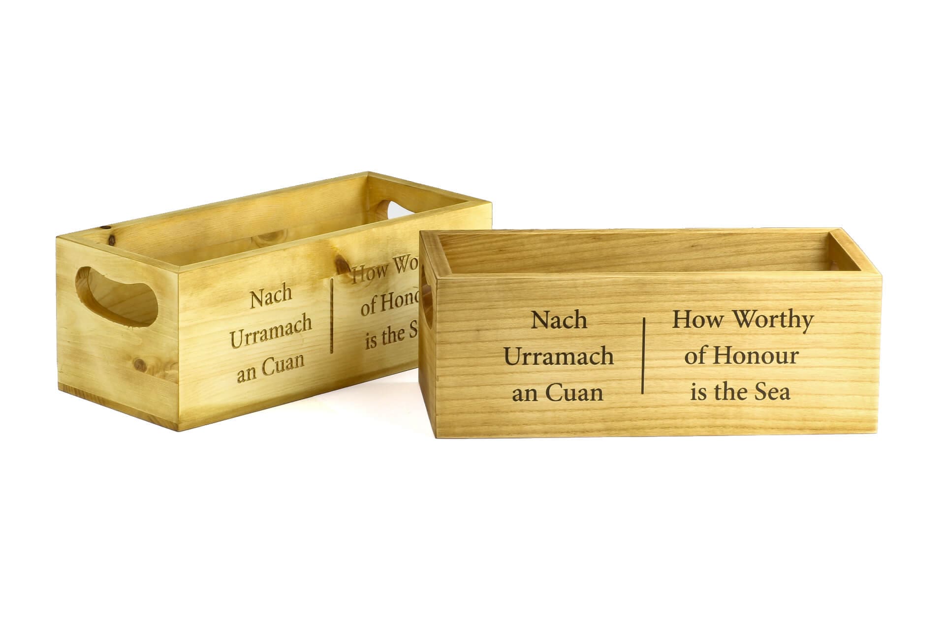 Bespoke wooden serving box for restaurants